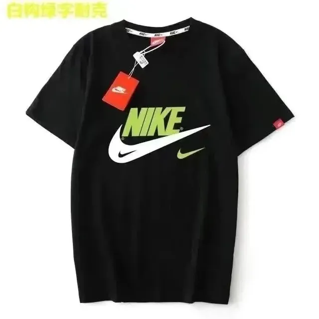 Nike Sportswear Tee