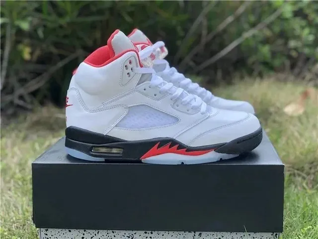 Air Jordan 5 Fire Red