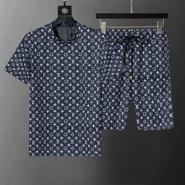 Louis Vuitton sets