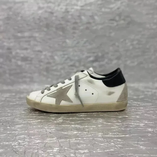 Golden Goose Superstar Distressed White with Star