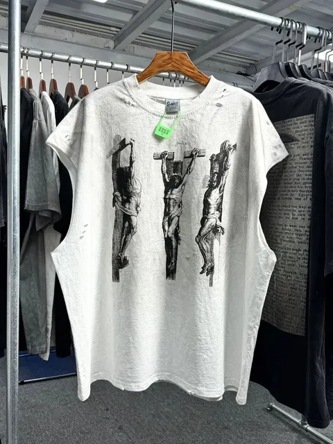 Saint Laurent Graphic T-Shirt Three Crucifixions Print