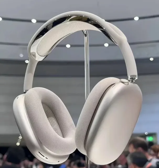 Apple AirPods Max Silver