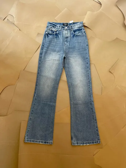Balenciaga Straight-Leg Jeans Light Wash