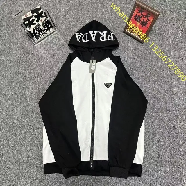 Prada24