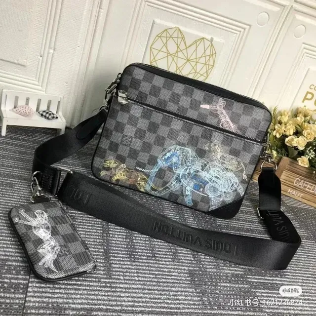 Louis Vuitton On The Go Damier Graphite with Blue Elephant Print