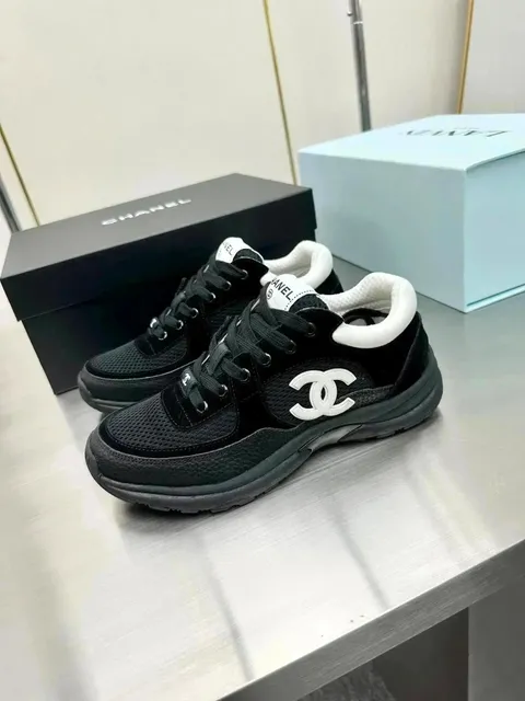 Chanel Trainer Classic Logo