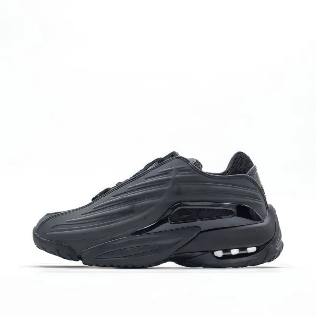 Mike duck shoes all black