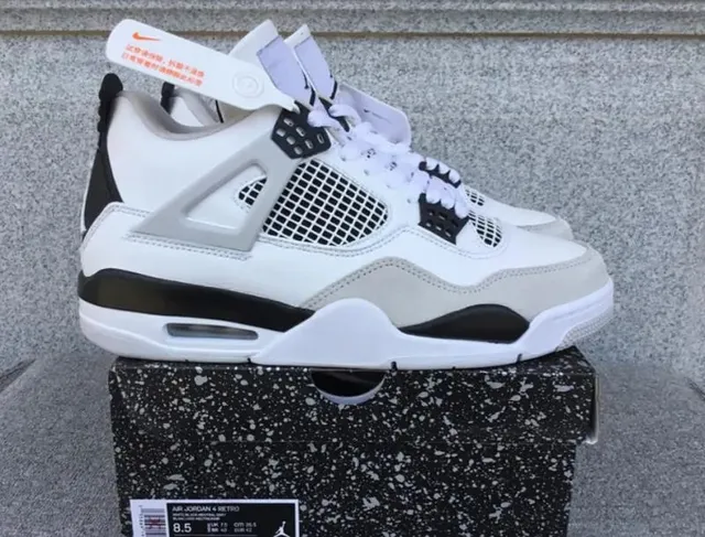 Air Jordan 4 Retro Off-White