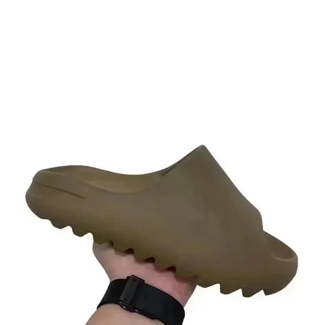 Yeezy Slide Earth