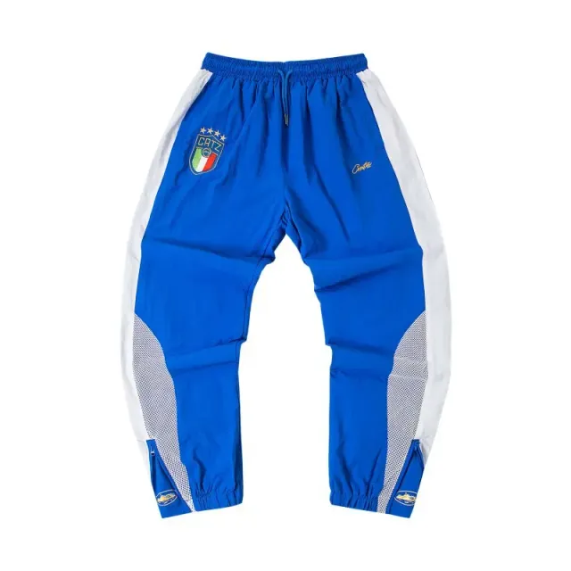 C25 blue and white