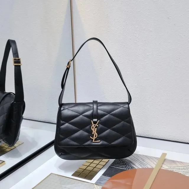 Saint Laurent Niki Bag Quilted Leather