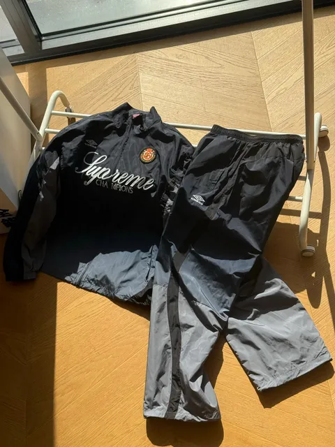 Umbro Track Suit Supreme ChaMPions