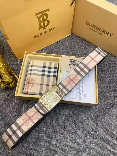 Burberry Equestrian Knight Belt Classic Check