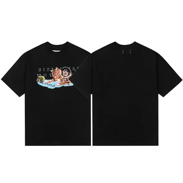 Maison Margiela Graphic T-Shirt Numbered Cat Print