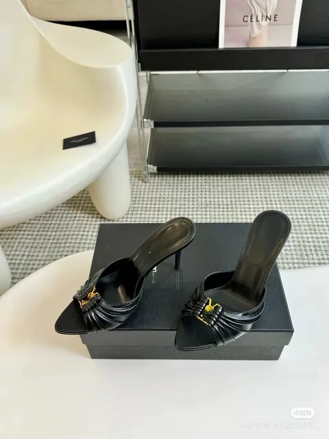黑色8厘米