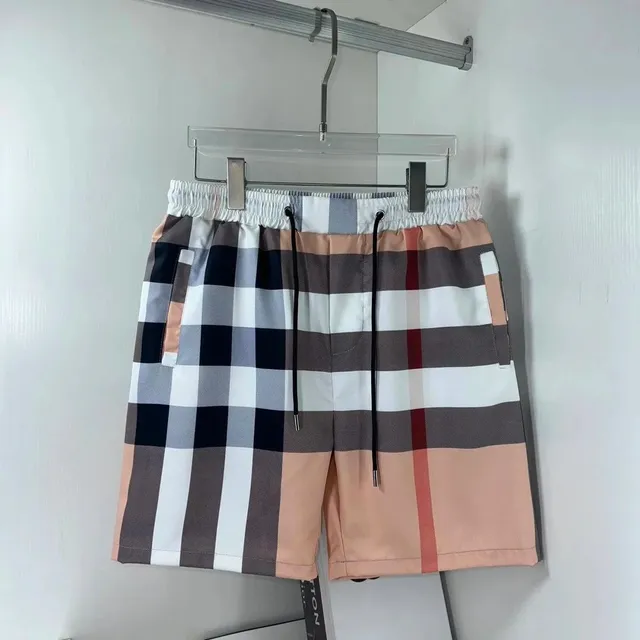 Burberry Checkered Shorts Classic Nova Check