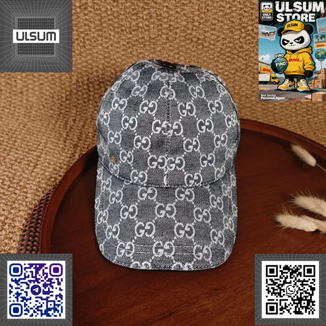 Gucci GG Monogram Cap Denim Print