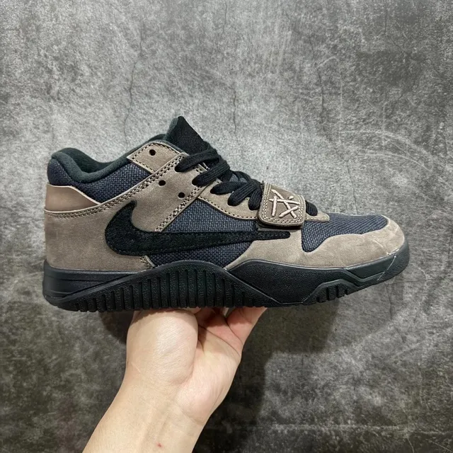 Nike Dunk Low Travis Scott