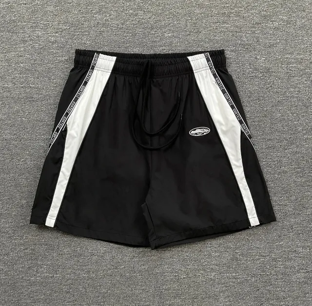 6133 Black with White