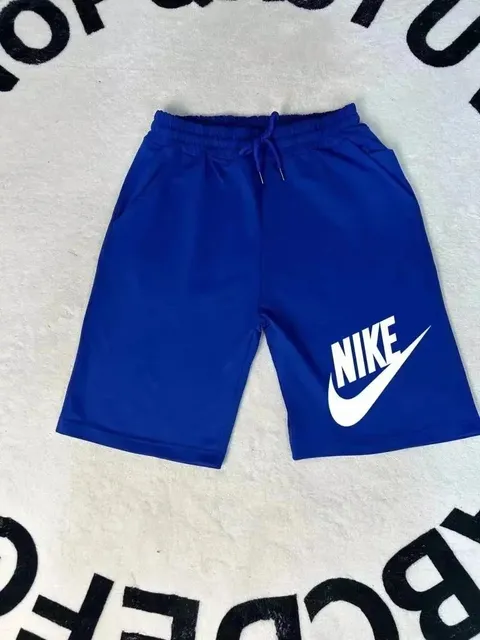 Nike Sportswear Shorts Swoosh Logo