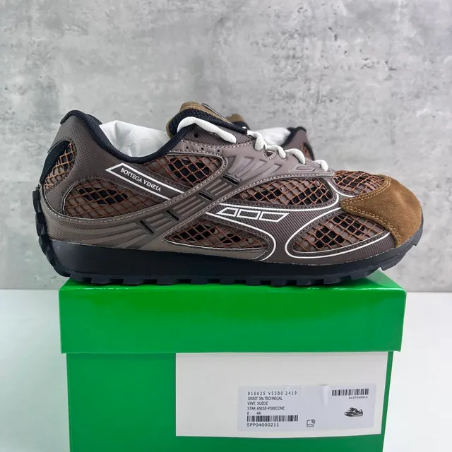 816635V55B02419棕色(39-47)