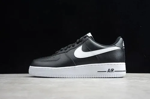 Nike Air Force 1 Low Triple Black