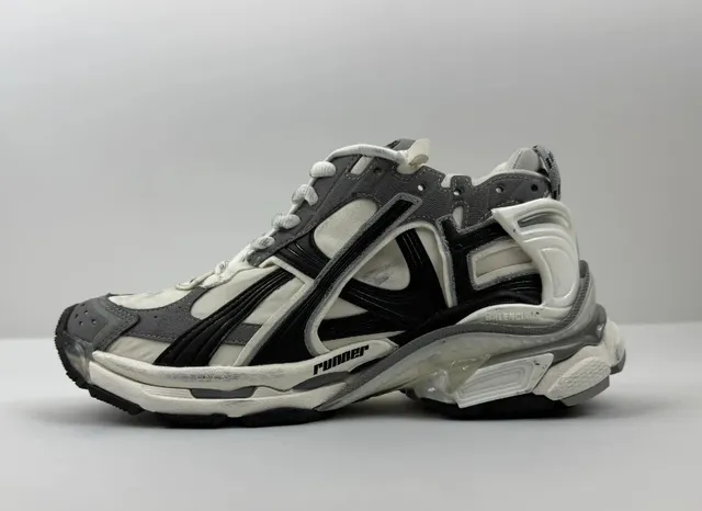 Balenciaga Speed Trainer Runner