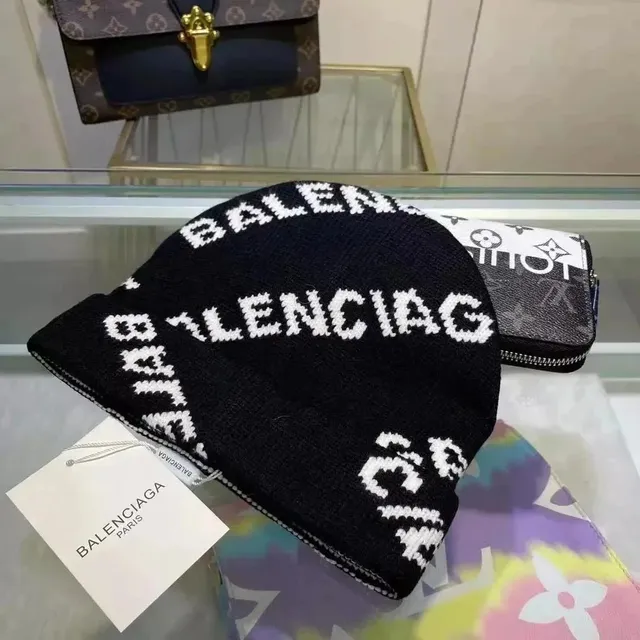 Balenciaga Logo Beanie Intarsia Knit