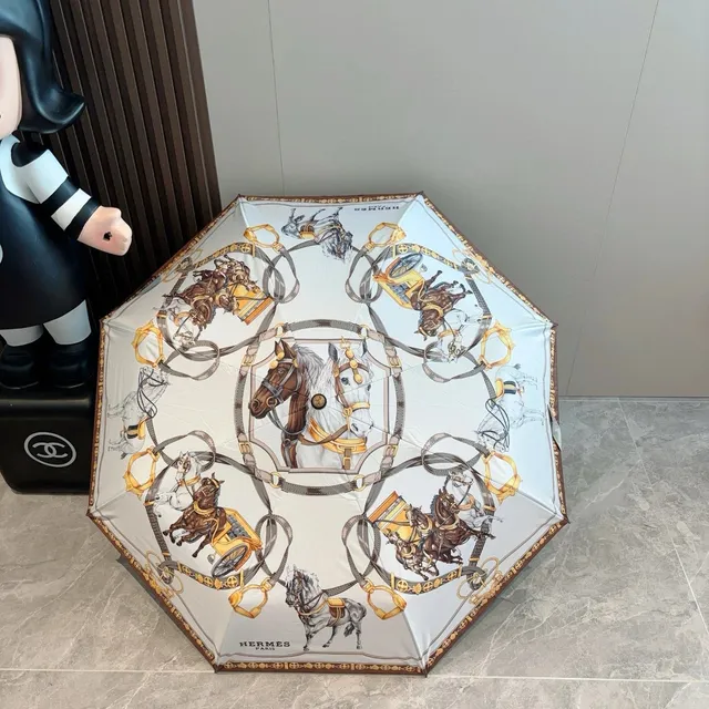 Hermès Cavalier Umbrella Horse and Carriage Print