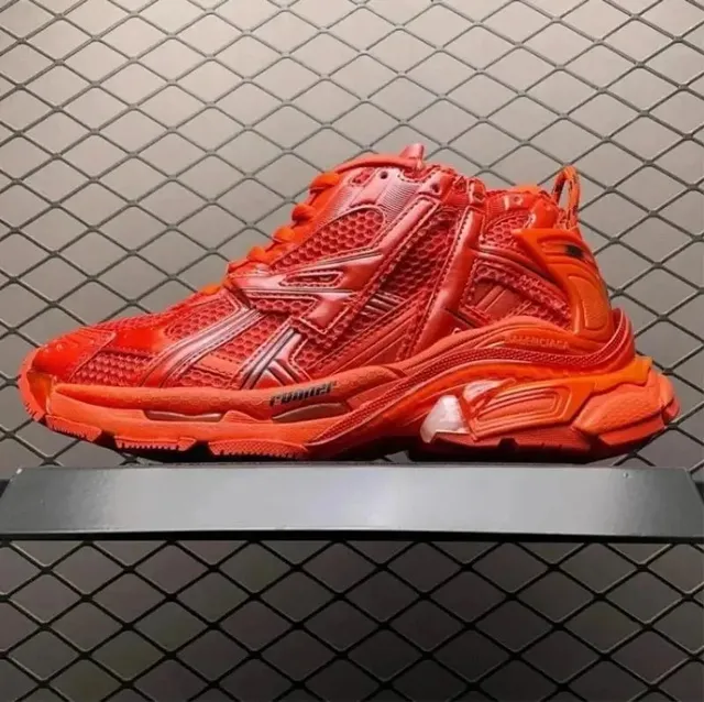 Balenciaga Triple S