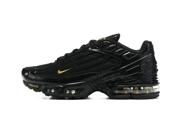 Nike Air Max Plus Black Gold