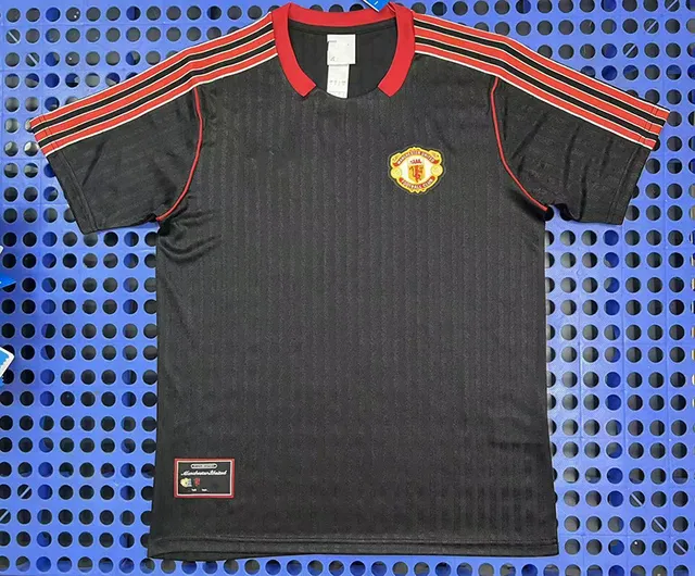 25-26 Manchester United Black