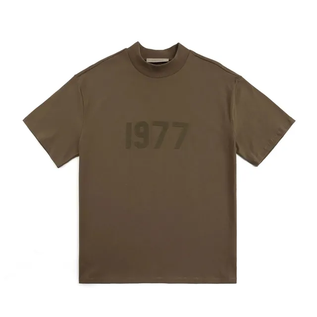 木材色1977