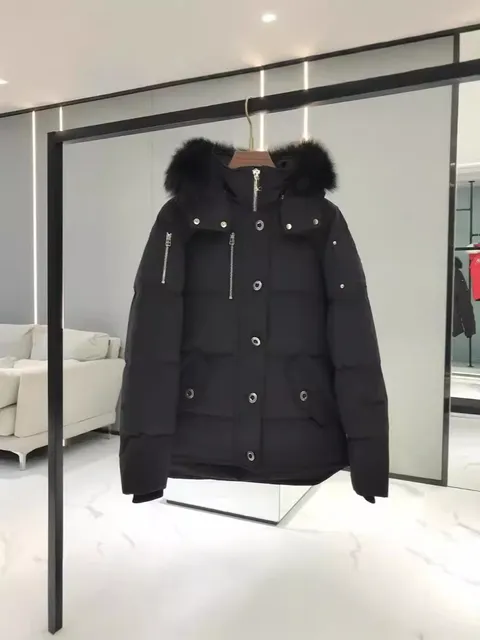 Black (05 female black fur collar)