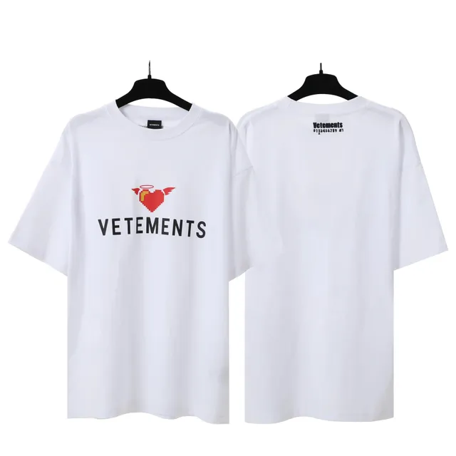 Vetements Graphic Tee Pixel Heart Logo