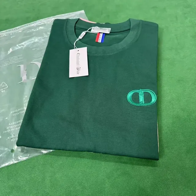 Dior T-Shirt Embroidered CD Logo