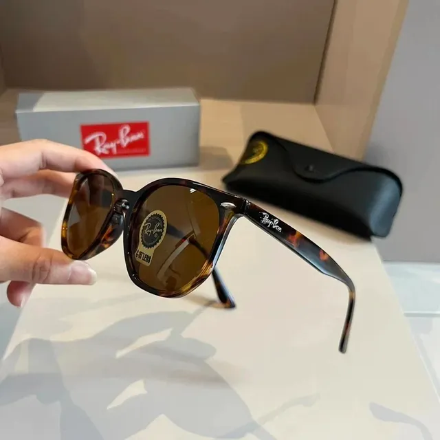 Ray-Ban Wayfarer Tortoise Shell