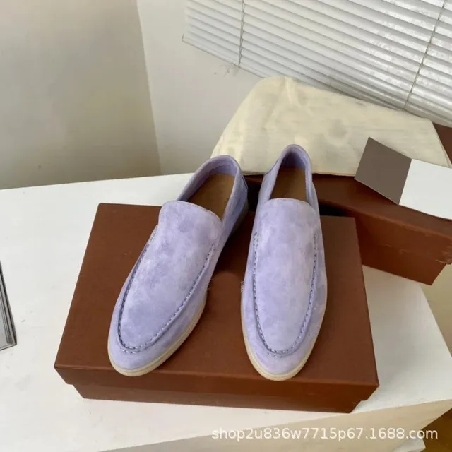 Loafer Suede Moc-Toe