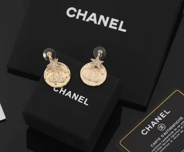 Chanel CC Star Earrings Gold-tone with Crystal Star
