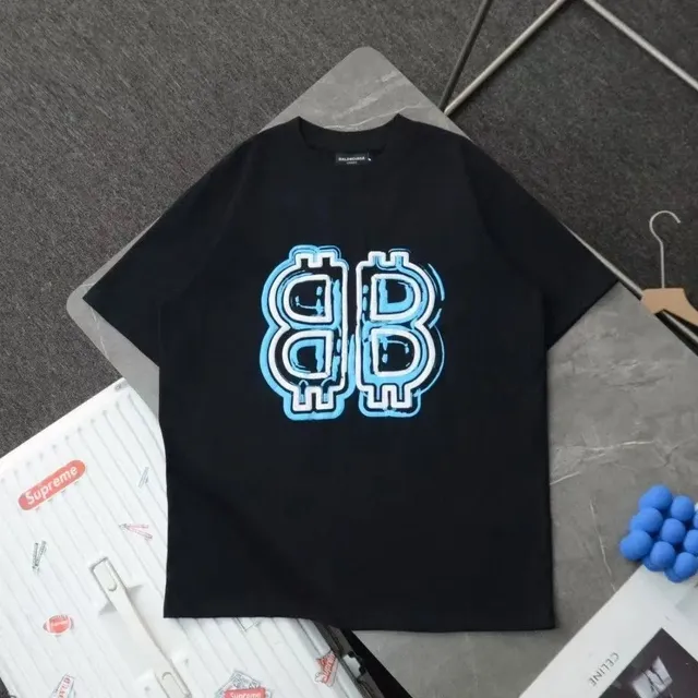 Balenciaga Graphic T-Shirt Bitcoin Logo