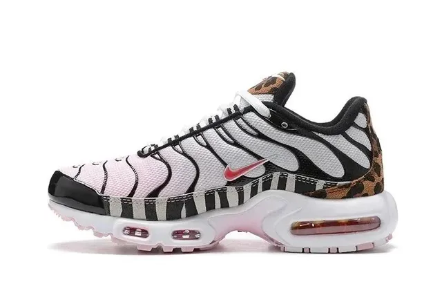 Dc Sneakers Shop