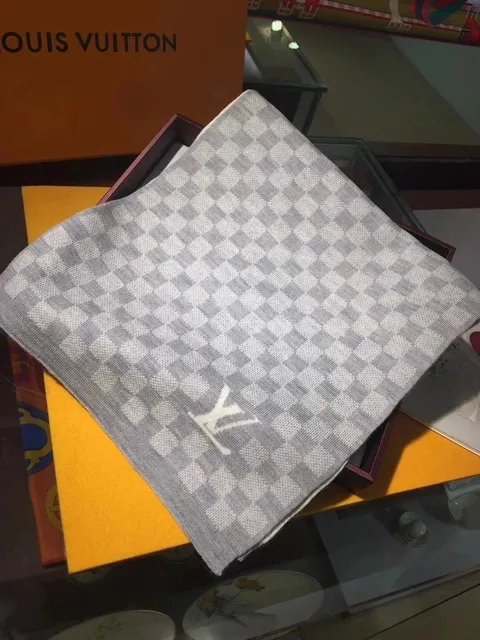 Louis Vuitton Damier Graphite Scarf LV Monogram