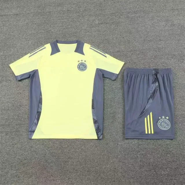 2425阿贾克斯黄色
