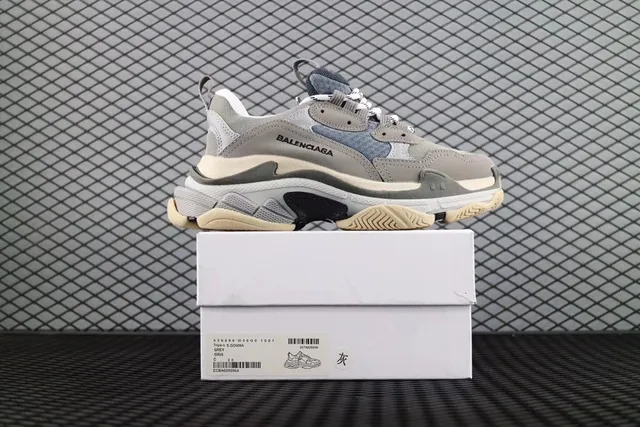 Balenciaga Triple S Grey