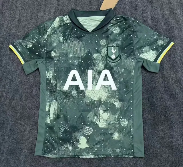 Nike × Tottenham Hotspur Third Jersey Galaxy Print