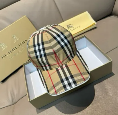 Burberry Baseball Cap Classic Check