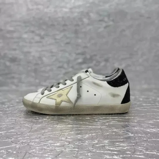 Golden Goose Superstar Distressed White with Gold Star