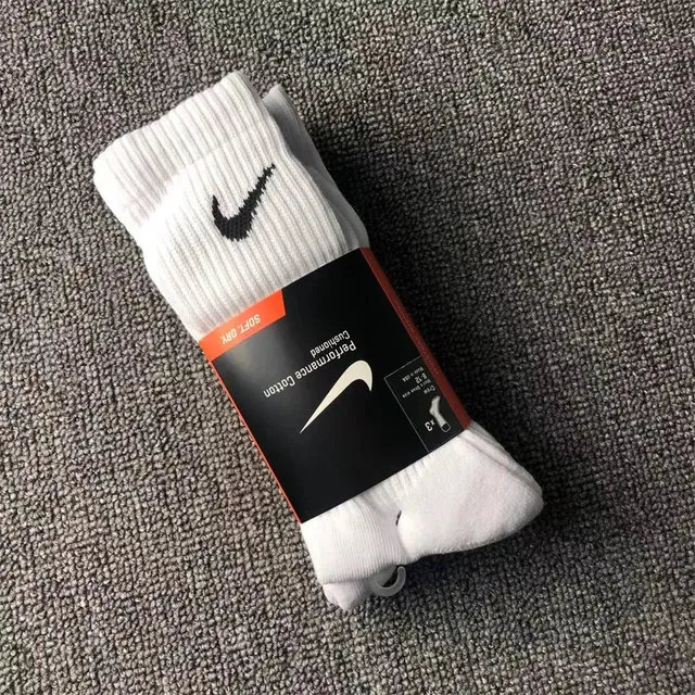 003 white three pairs