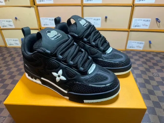 黑白SK811