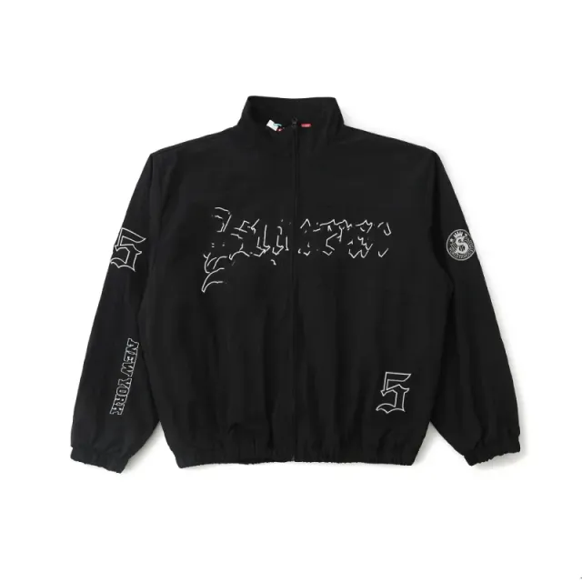 A1.上衣黑色